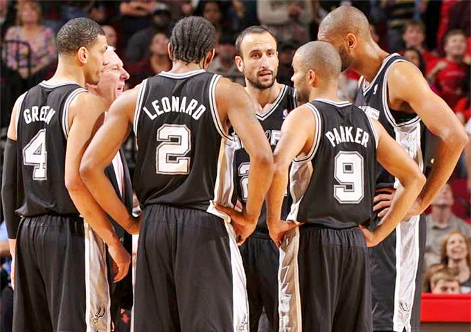 伊朗足协发言人：因美国拒发签证，将不会出席世界杯抽签仪式（因美方拒签，伊朗足协代表将缺席世界杯抽签仪式）