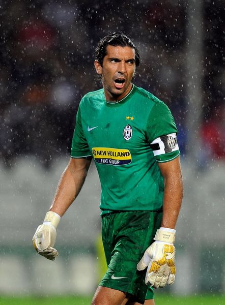 湖人老将经验决定比赛走势