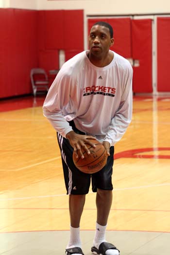 迪马济奥：加蒂被确诊为右膝半月板撕裂，至少缺阵一个月（迪马济奥：加蒂确诊右膝半月板撕裂，至少缺席一个月）