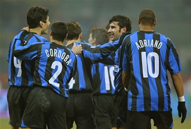 斯科尔斯、卡拉格都认为：哈白布是足球历史上最佳中场组合（斯科尔斯与卡拉格一致认为：哈白布是足坛史上最强中场三人组）