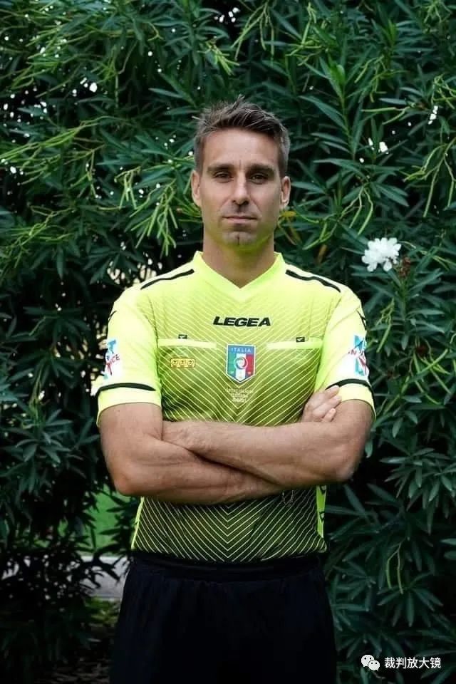 法兰克福在德甲稳居上游（法兰克福稳居德甲前列）